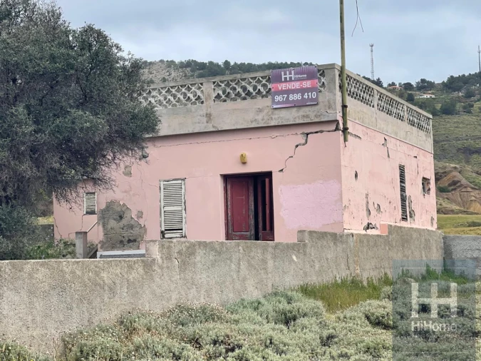 Moradia T2 para Venda em Porto Santo Foto 5