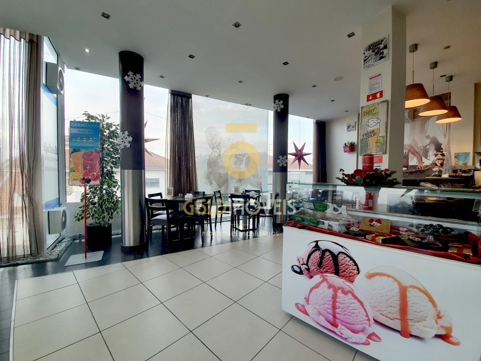 Negócio para Trespasse em Paredes Foto 4