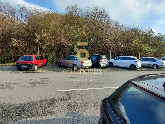 Terreno para Venda em O. Azeméis, Riba-Ul, Ul, Macinhata Seixa, Madail Foto 3