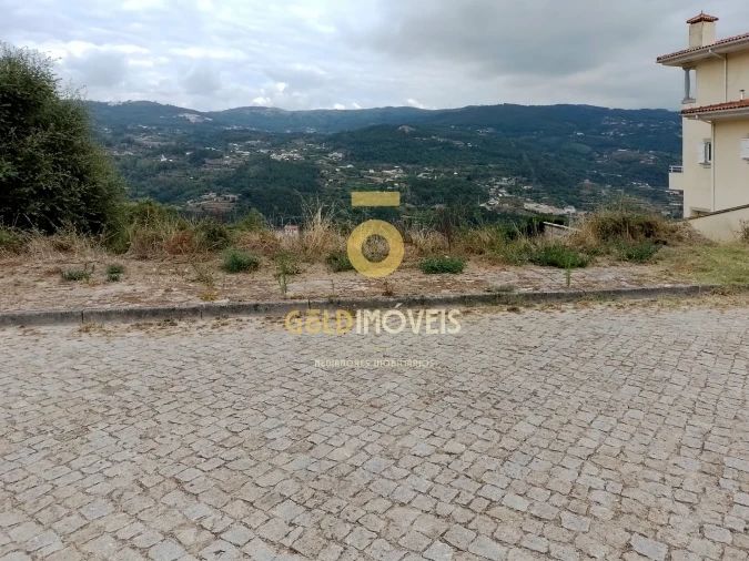 Terreno para Venda em Sobrado e Bairros Foto 2