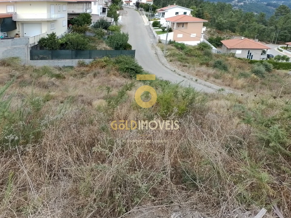 Terreno para Venda em Sobrado e Bairros Foto 5
