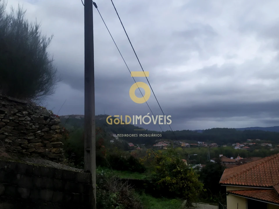 Moradia T0 para Venda em Santa Maria de Sardoura Foto 21