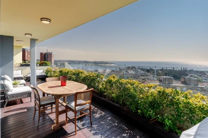 Apartamento T6 para Venda em Aldoar, Foz do Douro e Nevogilde