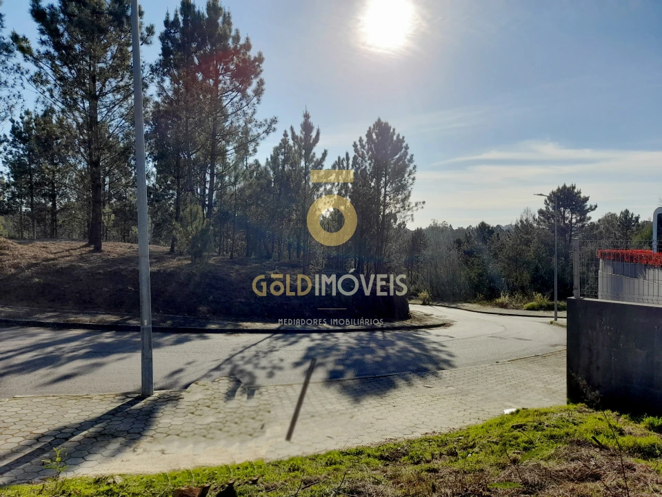 Terreno para Venda em Nogueira do Cravo e Pindelo Foto 7