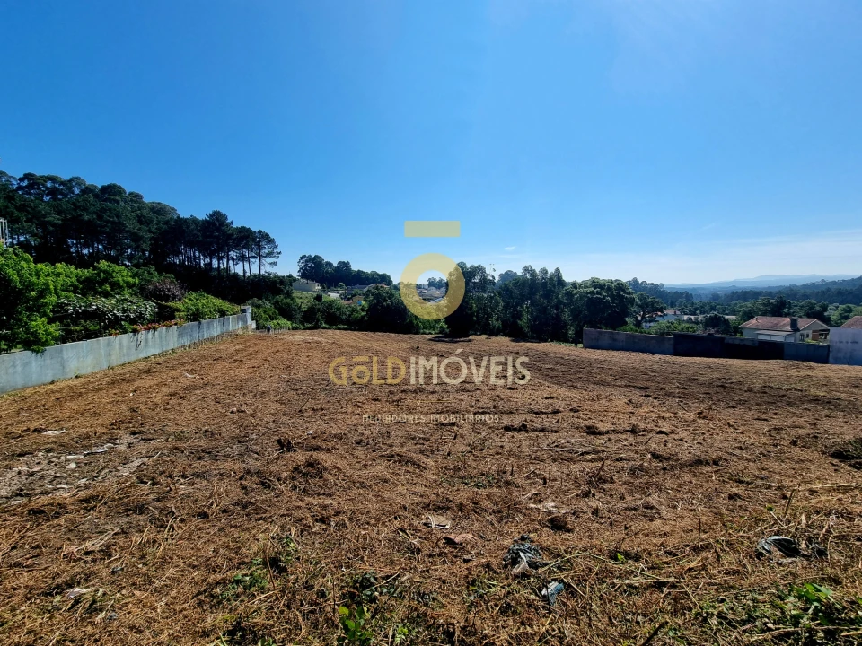 Terreno para Venda em Argoncilhe Foto 2