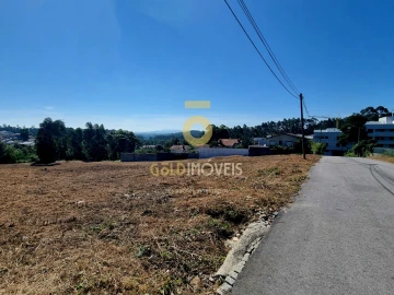 Terreno para Venda em Argoncilhe
