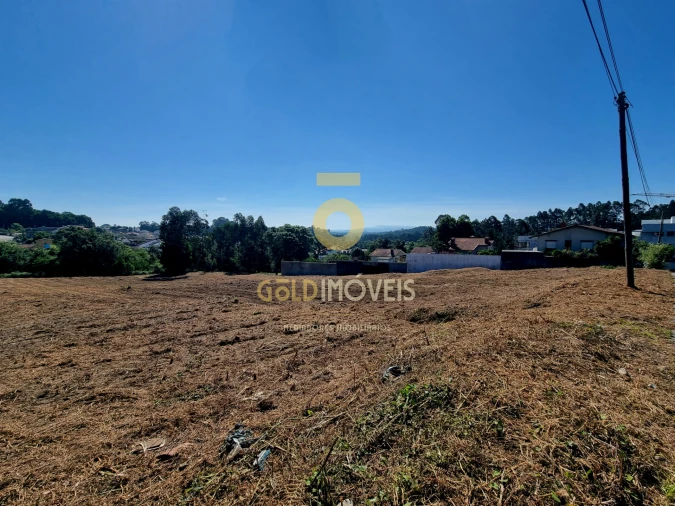 Terreno para Venda em Argoncilhe Foto 3