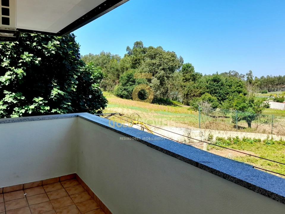 Moradia T3 para Venda em Branca Foto 9