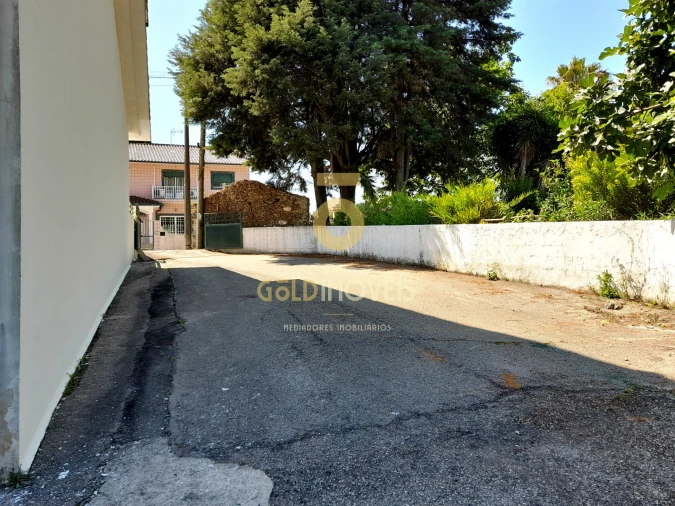 Moradia T3 para Venda em Branca Foto 4