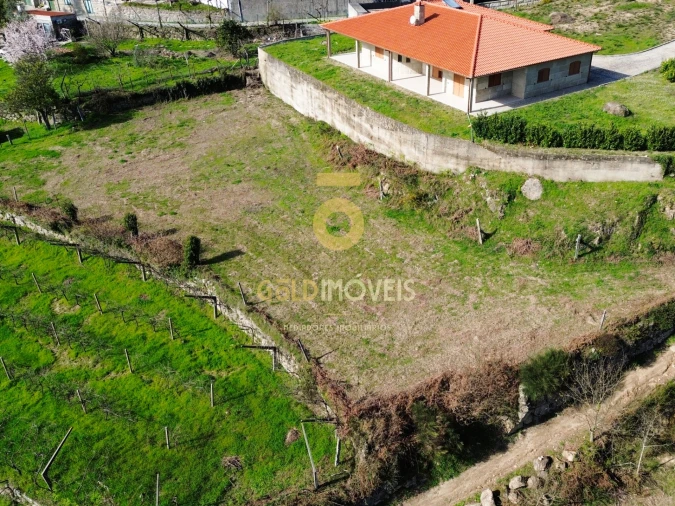Terreno para Venda em Travanca Foto 10