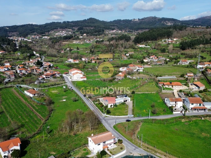 Terreno para Venda em Travanca Foto 6