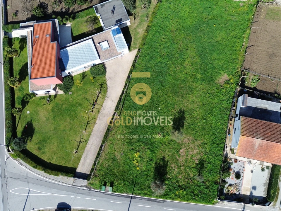 Terreno para Venda em Travanca Foto 6