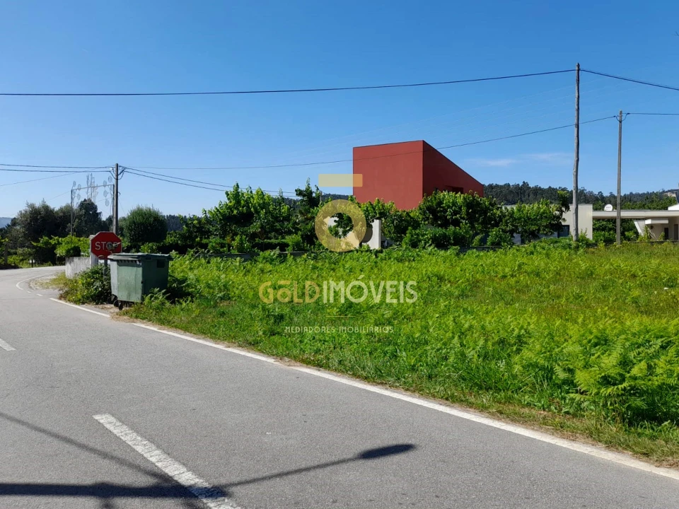 Terreno para Venda em Travanca Foto 2