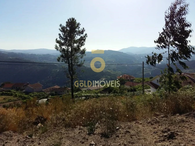 Terreno para Venda em Souselo Foto 2