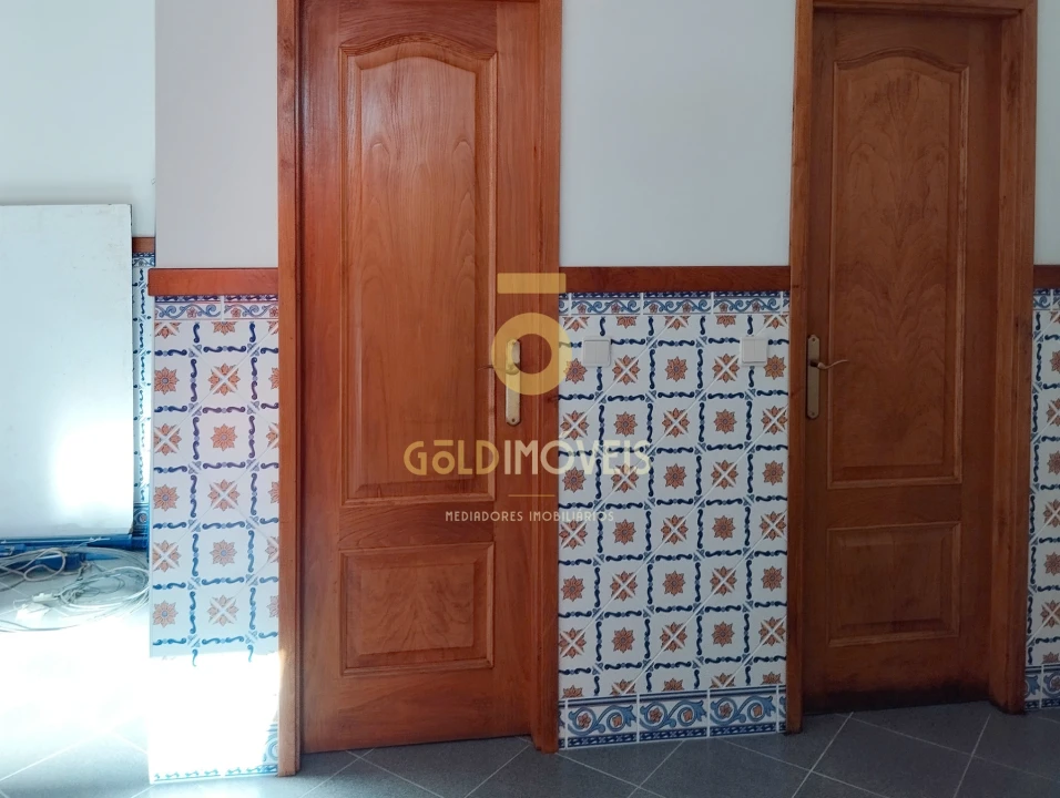 Loja para Venda em Nespereira Foto 2