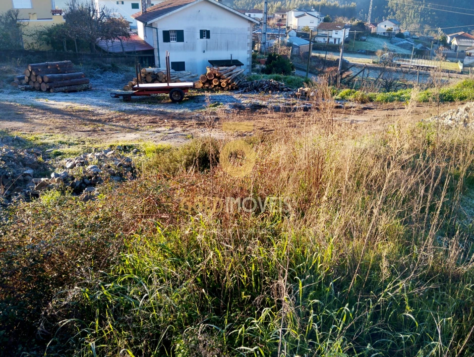 Terreno para Venda em Nespereira Foto 1