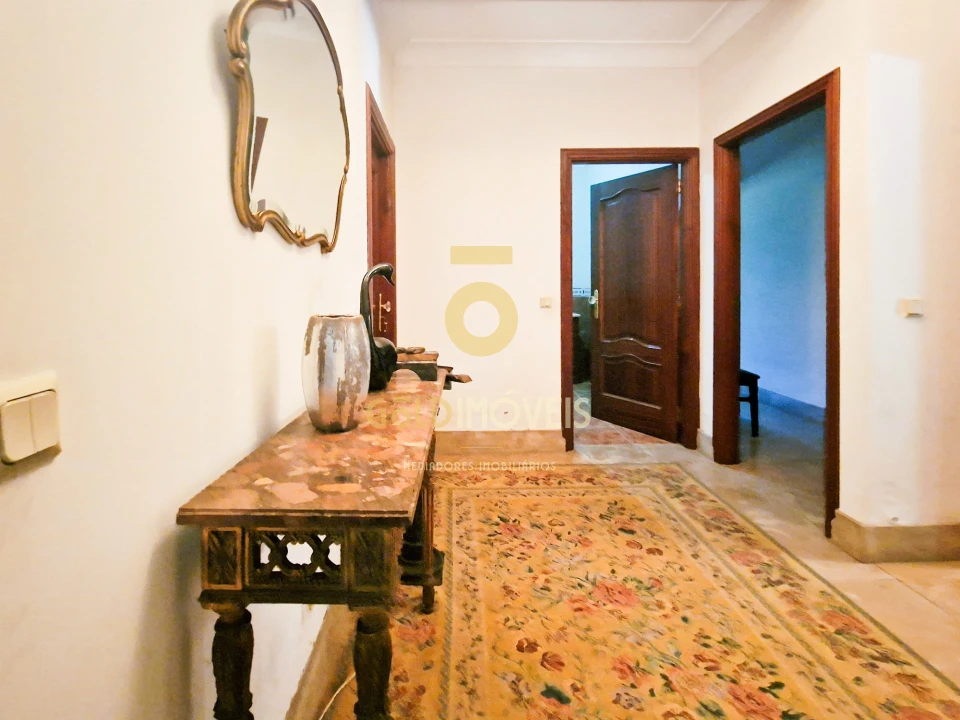 Moradia T6 para Venda em Abragão Foto 11