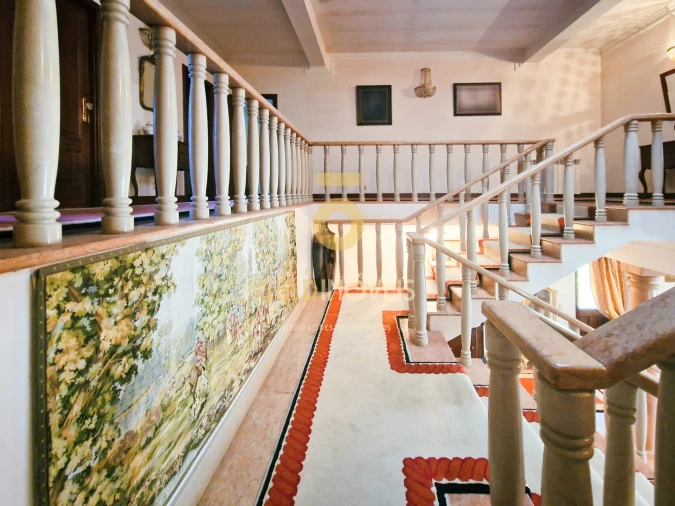 Moradia T6 para Venda em Abragão Foto 13