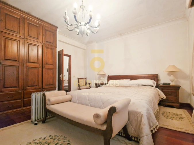 Moradia T6 para Venda em Abragão Foto 31