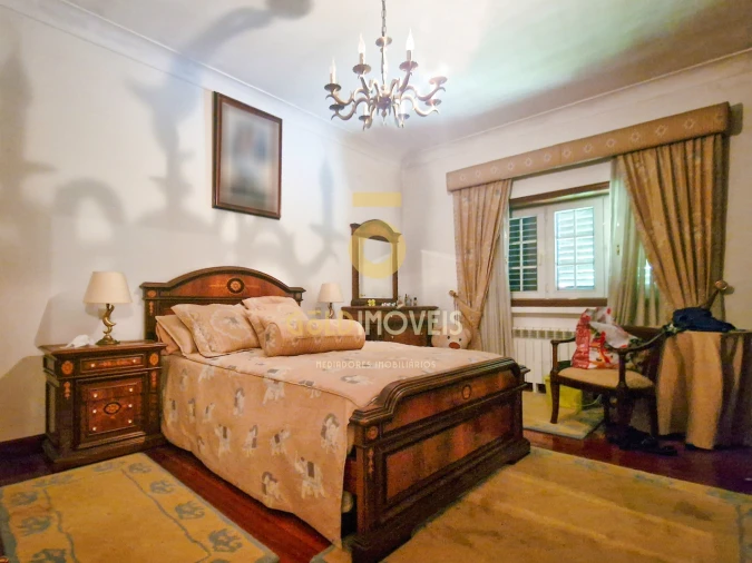 Moradia T6 para Venda em Abragão Foto 21