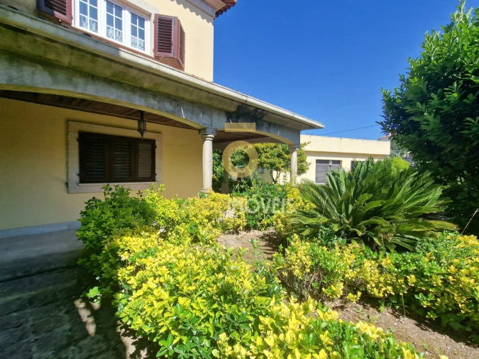 Moradia T6 para Venda em Abragão Foto 38