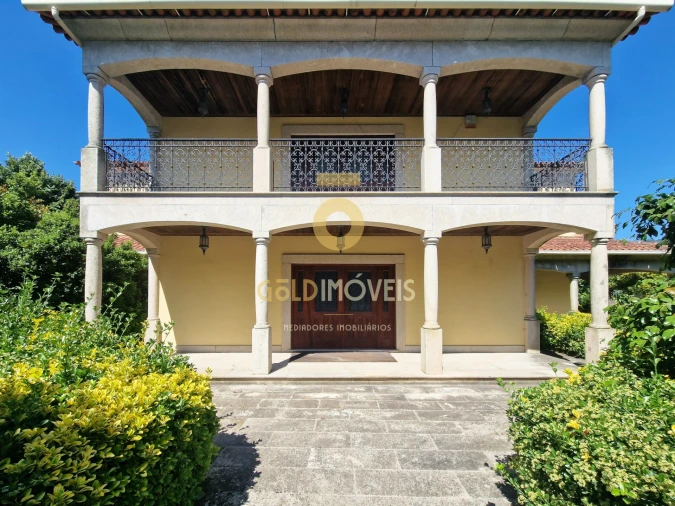 Moradia T6 para Venda em Abragão Foto 32