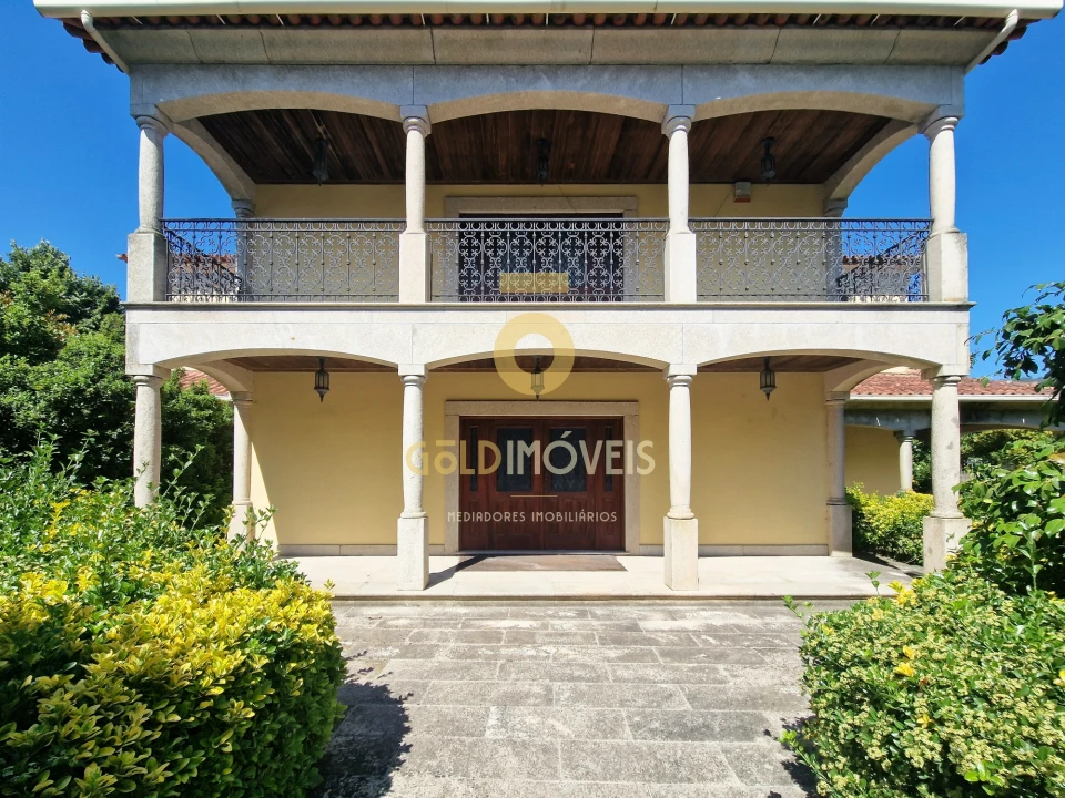 Moradia T6 para Venda em Abragão Foto 32