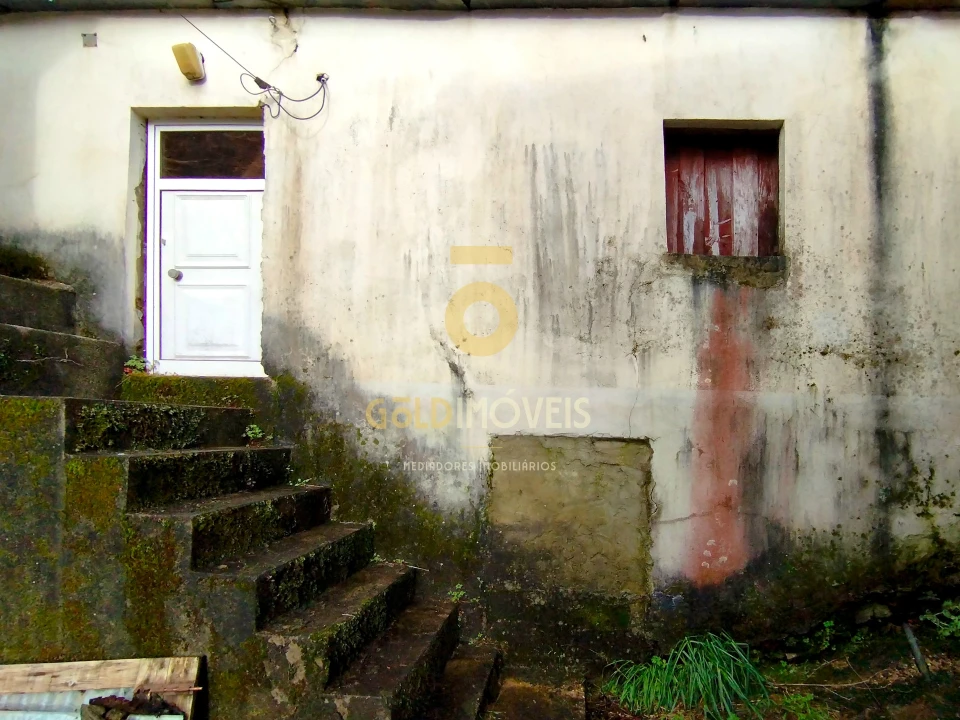 Moradia T0 para Venda em Nespereira Foto 5