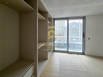 Apartamento T2 para Venda em Silvalde