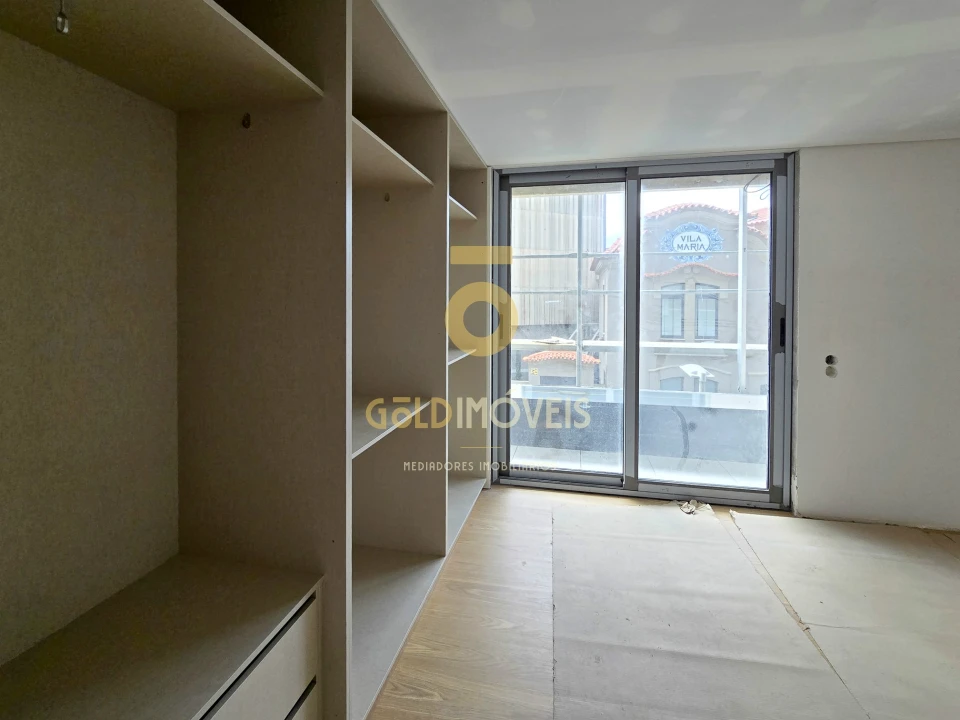 Apartamento T2 para Venda em Silvalde Foto 13