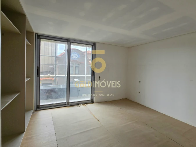 Apartamento T3 para Venda em Silvalde Foto 11