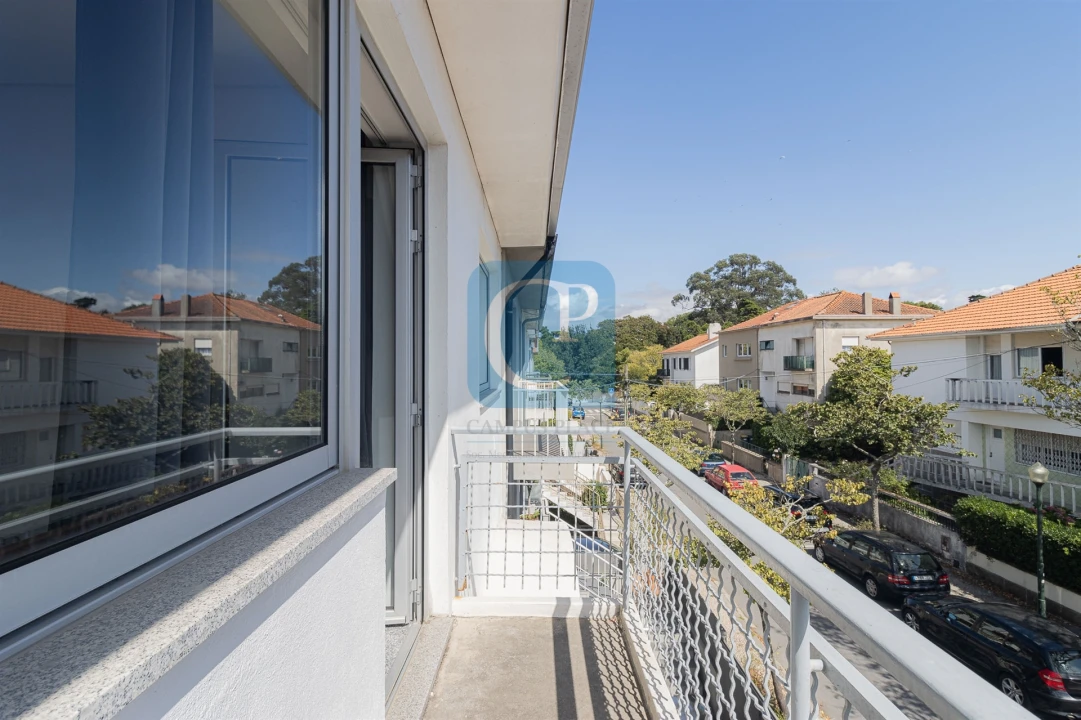 Apartamento T3 para Arrendamento em Lordelo do Ouro e Massarelos Foto 2