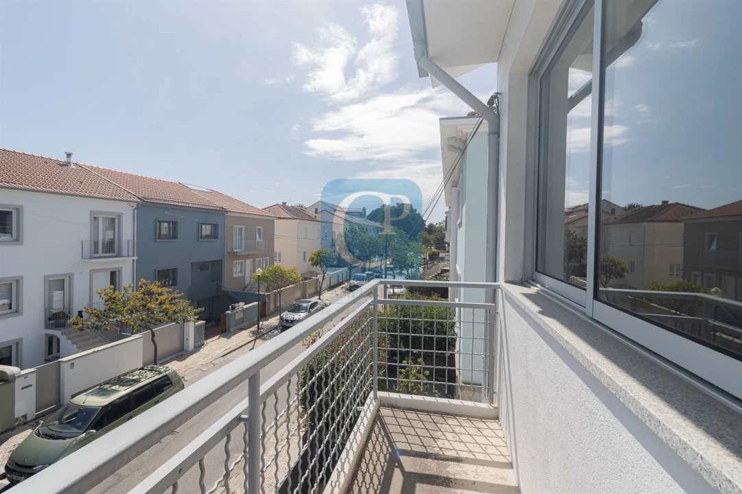 Apartamento T3 para Arrendamento em Lordelo do Ouro e Massarelos Foto 17