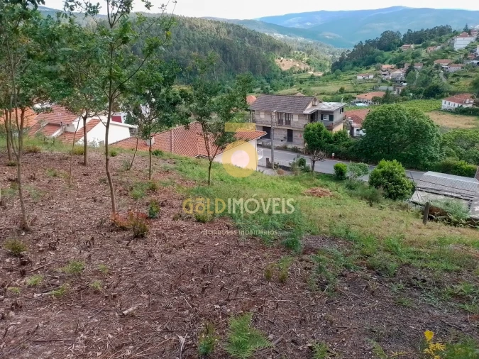 Terreno para Venda em Souselo Foto 5