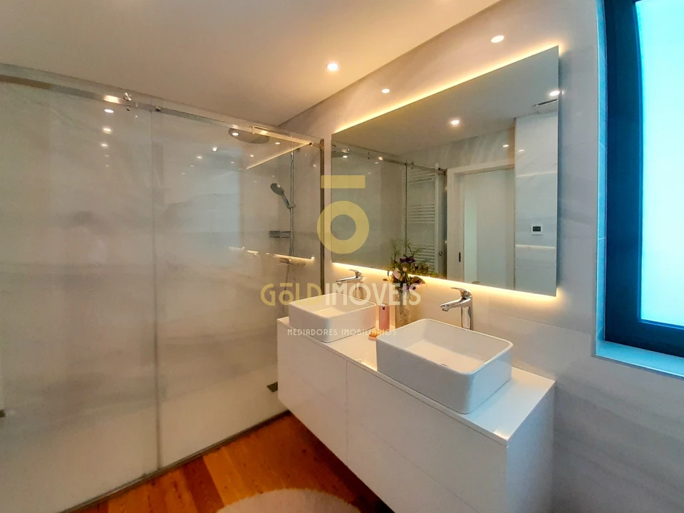 Moradia T3 para Venda em Raiva, Pedorido e Paraíso Foto 28