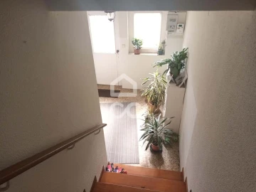 Apartamento T3 para Venda em Azurem