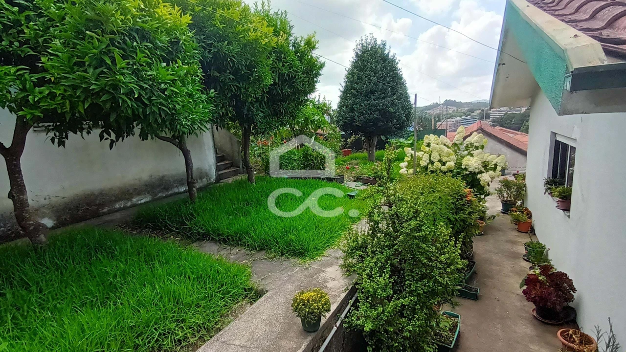 Apartamento T3 para Venda em Azurem Foto 2