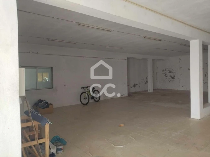 Armazém para Arrendamento em Oliveira, São Paio e São Sebastião Foto 4