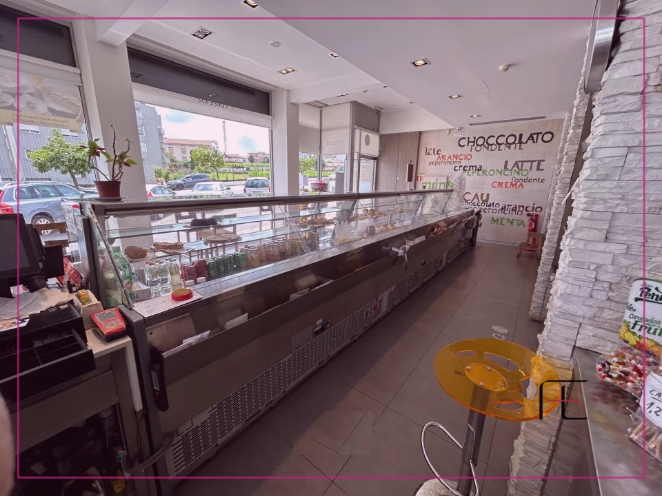 Negócio para Venda em Fânzeres e São Pedro da Cova Foto 12