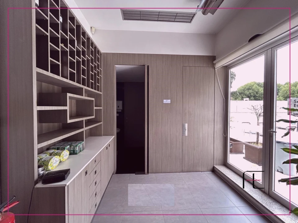 Negócio para Venda em Fânzeres e São Pedro da Cova Foto 23