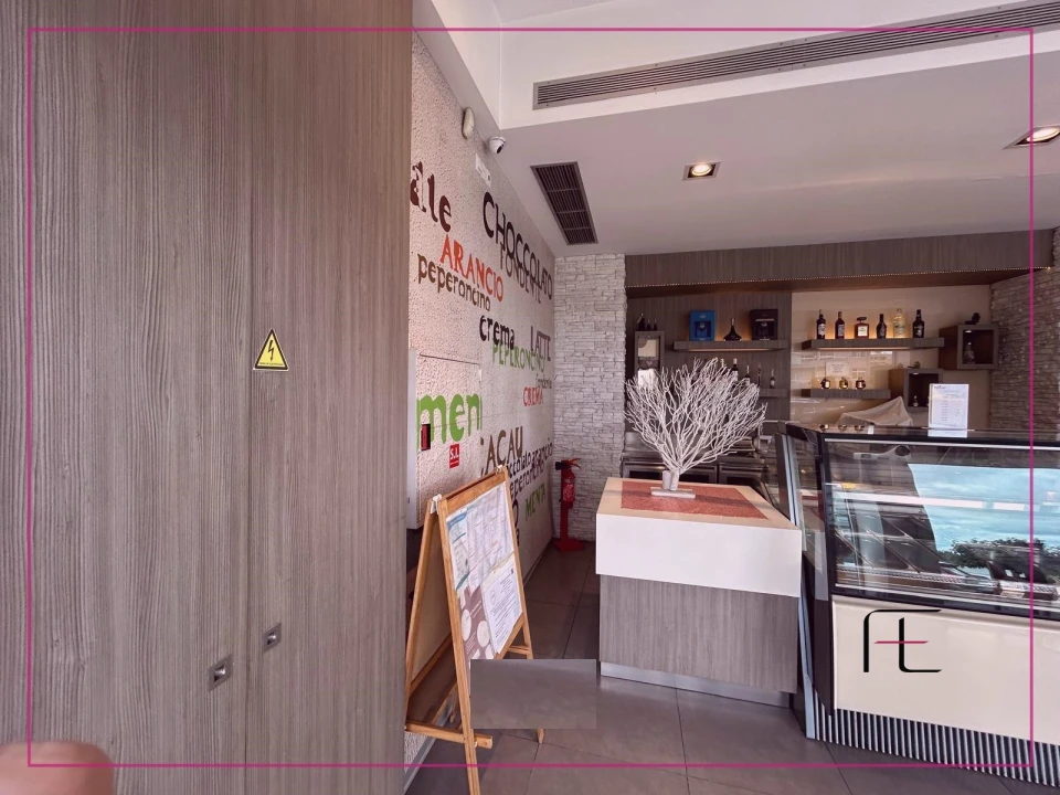 Negócio para Venda em Fânzeres e São Pedro da Cova Foto 8