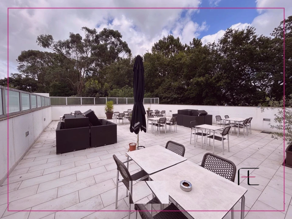 Negócio para Venda em Fânzeres e São Pedro da Cova Foto 10