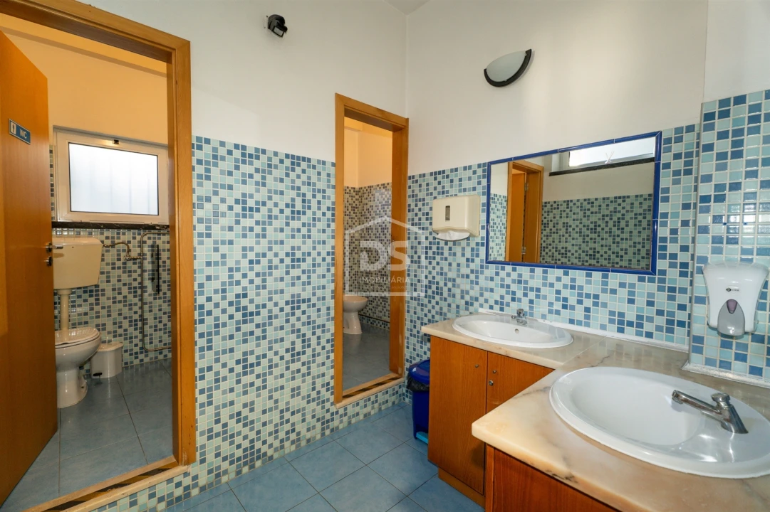 Negócio para Trespasse em Leiria, Pousos, Barreira e Cortes Foto 55