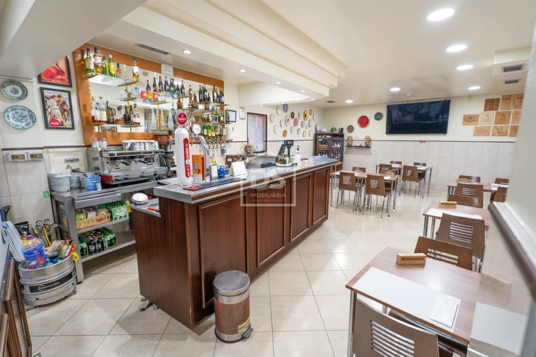 Negócio para Trespasse em Leiria, Pousos, Barreira e Cortes Foto 32