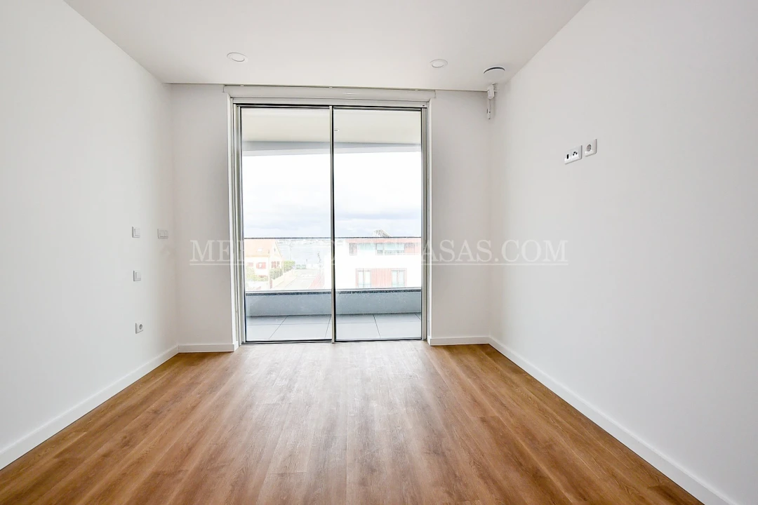 Apartamento T3 para Venda em Gafanha da Encarnação Foto 15