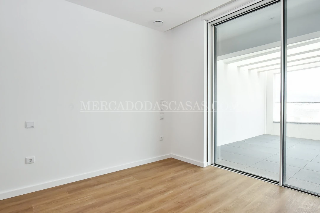 Apartamento T3 para Venda em Gafanha da Encarnação Foto 18