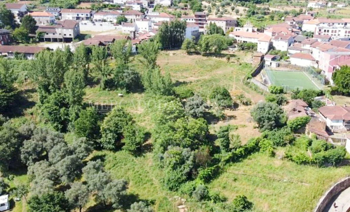 Quinta T3 para Venda em Arco de Baúlhe e Vila Nune Foto 4