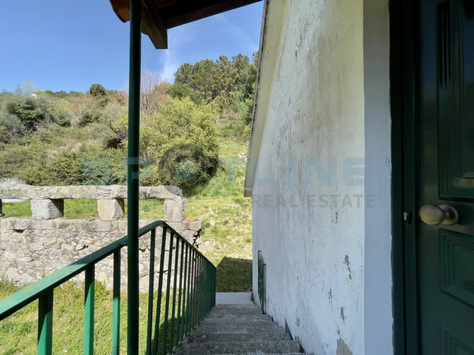 Armazém para Venda em Covilhã e Canhoso Foto 18