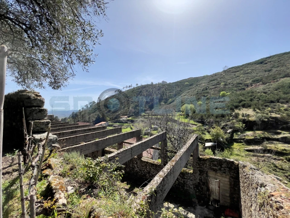Armazém para Venda em Covilhã e Canhoso Foto 3