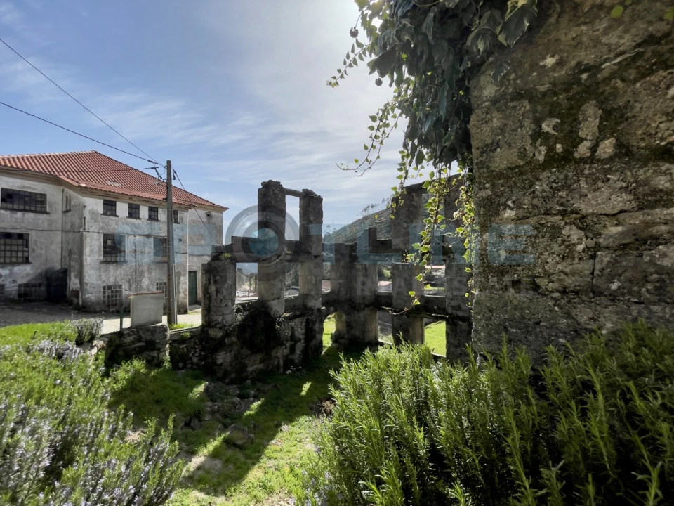 Armazém para Venda em Covilhã e Canhoso Foto 27